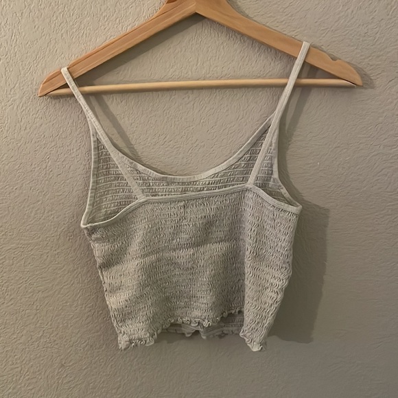 Hollister tank - Picture 2 of 3